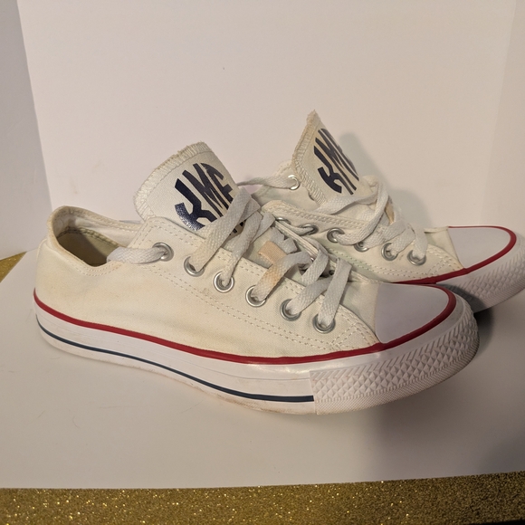 Converse White and Red Canvas Sneakers - Picture 1 of 4